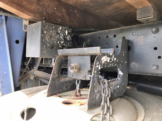 いすゞエルフクレーン付小型（2t・3t）[写真23]