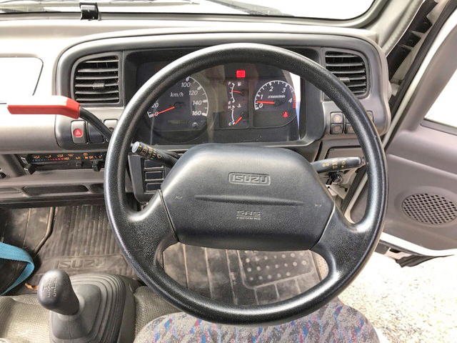 いすゞエルフクレーン付小型（2t・3t）[写真37]