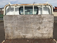 三菱ふそうキャンター平ボディ小型（2t・3t）[写真11]