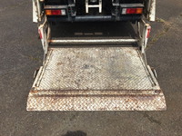 三菱ふそうキャンター平ボディ小型（2t・3t）[写真15]