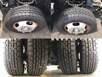 三菱ふそうキャンター平ボディ小型（2t・3t）[写真19]