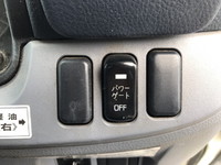 三菱ふそうキャンター平ボディ小型（2t・3t）[写真36]