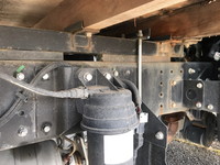 三菱ふそうキャンター平ボディ小型（2t・3t）[写真18]