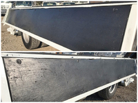 三菱ふそうキャンター平ボディ小型（2t・3t）[写真13]