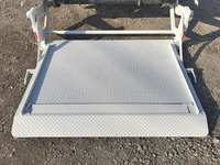 三菱ふそうキャンター平ボディ小型（2t・3t）[写真14]