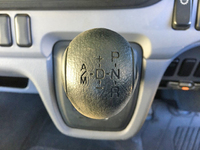 三菱ふそうキャンター平ボディ小型（2t・3t）[写真35]