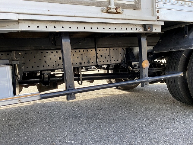 いすゞエルフアルミバン小型（2t・3t）[写真21]