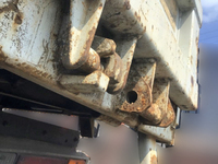 いすゞエルフダンプ小型（2t・3t）[写真09]