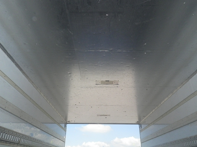 日野レンジャー冷凍車（冷蔵車）中型（4t）[写真10]