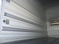 日野レンジャー冷凍車（冷蔵車）中型（4t）[写真11]