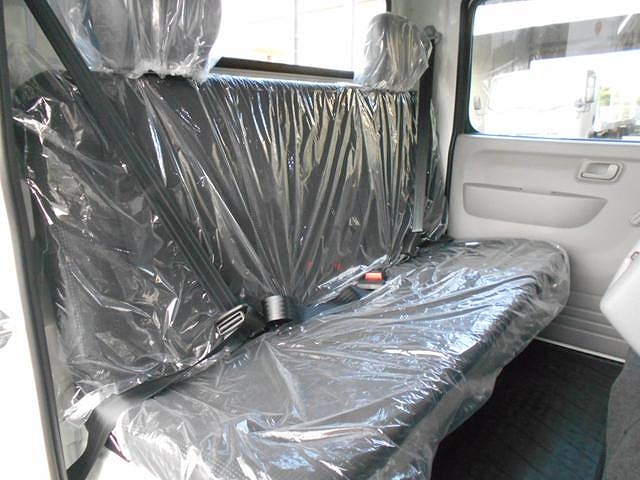 三菱ふそうキャンターダブルキャブ（Wキャブ）小型（2t・3t）[写真21]