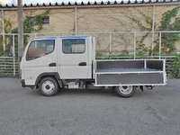 三菱ふそうキャンターダブルキャブ（Wキャブ）小型（2t・3t）[写真04]