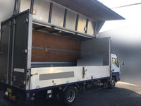 三菱ふそうキャンターアルミウイング小型（2t・3t）[写真03]