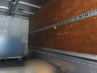 三菱ふそうキャンターアルミウイング小型（2t・3t）[写真06]