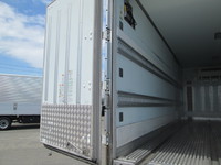 日野レンジャー冷凍車（冷蔵車）中型（4t）[写真04]