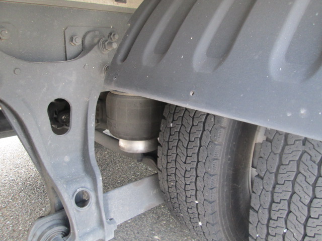 日野レンジャー冷凍車（冷蔵車）中型（4t）[写真06]