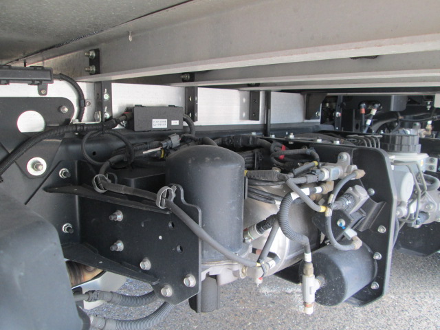 日野レンジャー冷凍車（冷蔵車）中型（4t）[写真09]