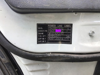 三菱ふそうキャンター平ボディ小型（2t・3t）[写真16]