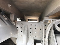 三菱ふそうキャンター平ボディ小型（2t・3t）[写真05]