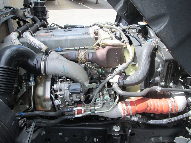 日野レンジャーアルミブロック中型（4t）[写真19]