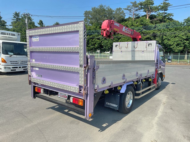 日野デュトロクレーン3段小型（2t・3t）[写真02]