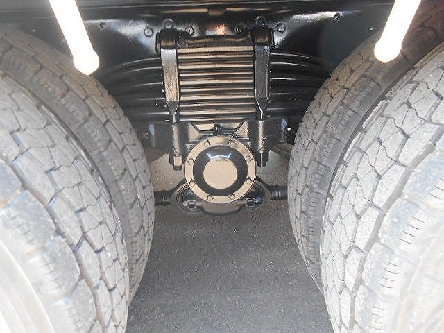 三菱ふそうスーパーグレートセルフクレーン4段大型（10t）[写真25]