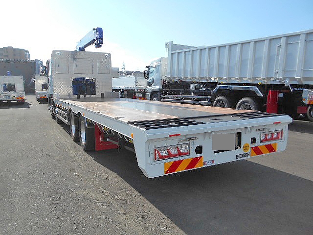 三菱ふそうスーパーグレートセルフクレーン4段大型（10t）[写真04]