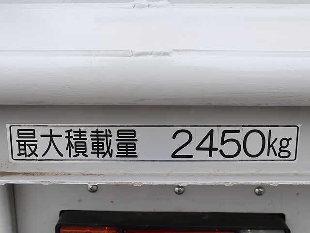 いすゞエルフアルミバン小型（2t・3t）[写真22]