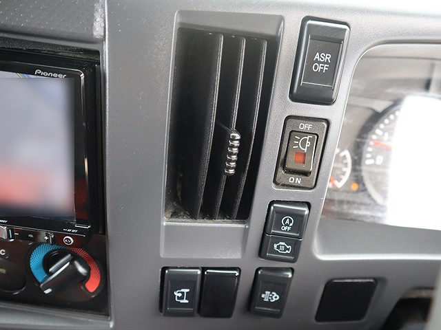 いすゞエルフアルミバン小型（2t・3t）[写真35]