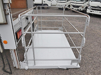 いすゞエルフアルミバン小型（2t・3t）[写真08]