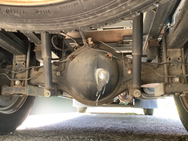 トヨタトヨエース平ボディ小型（2t・3t）[写真17]