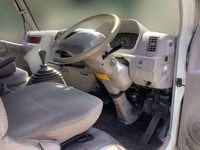 トヨタトヨエース平ボディ小型（2t・3t）[写真26]