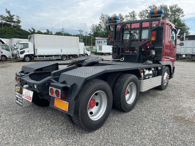 三菱ふそうスーパーグレートトレーラーヘッド（トラクターヘッド）大型（10t）[写真02]