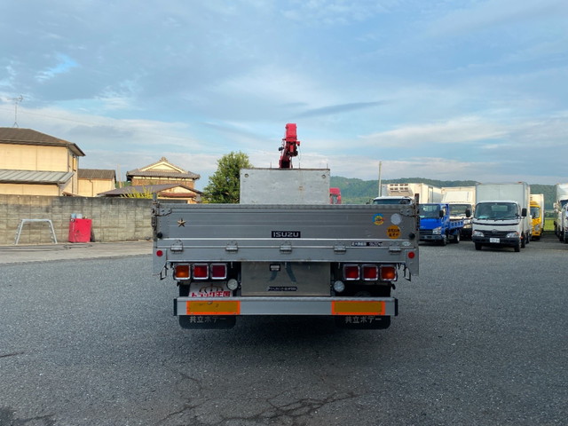 いすゞフォワードクレーン5段増トン（6t・8t）[写真11]