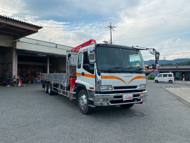 いすゞフォワードクレーン5段増トン（6t・8t）[写真03]