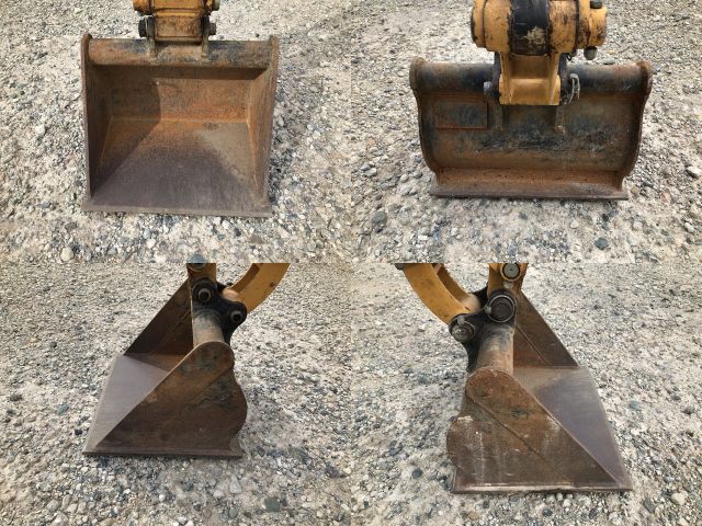 CATミニユンボ（ミニバックホー）[写真12]