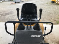 CATミニユンボ（ミニバックホー）[写真15]