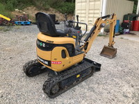 CATミニユンボ（ミニバックホー）[写真02]