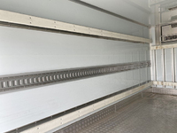 三菱ふそうキャンター冷凍車（冷蔵車）小型（2t・3t）[写真11]