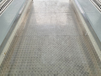 三菱ふそうキャンター冷凍車（冷蔵車）小型（2t・3t）[写真14]