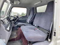 三菱ふそうキャンター冷凍車（冷蔵車）小型（2t・3t）[写真32]