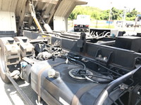 三菱ふそうキャンターパッカー車（塵芥車）小型（2t・3t）[写真21]