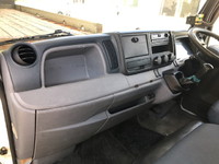 三菱ふそうキャンターパッカー車（塵芥車）小型（2t・3t）[写真32]