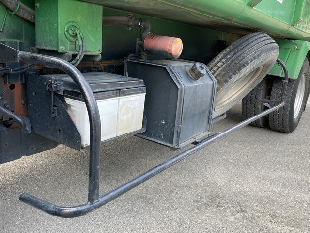 いすゞエルフパッカー車（塵芥車）小型（2t・3t）[写真20]