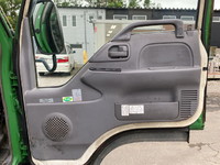 いすゞエルフパッカー車（塵芥車）小型（2t・3t）[写真28]