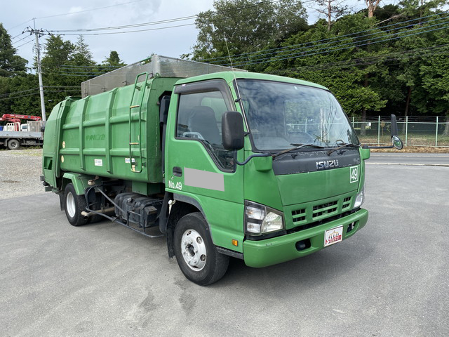 いすゞエルフパッカー車（塵芥車）小型（2t・3t）[写真03]
