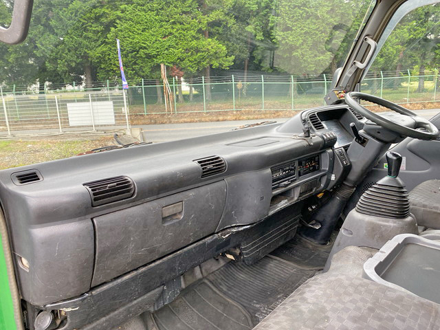 いすゞエルフパッカー車（塵芥車）小型（2t・3t）[写真32]