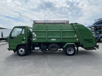 いすゞエルフパッカー車（塵芥車）小型（2t・3t）[写真05]