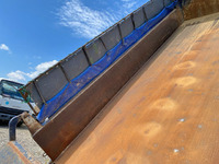 三菱ふそうスーパーグレートダンプ大型（10t）[写真15]