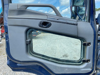 三菱ふそうスーパーグレートダンプ大型（10t）[写真27]